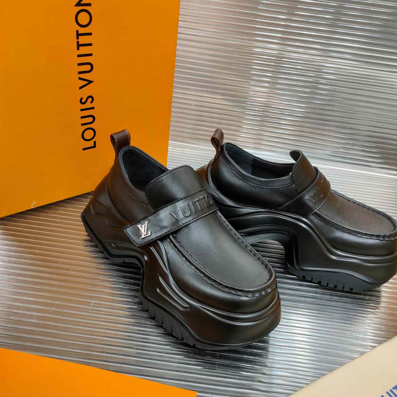 LV Archlight 2.0 Platform Loafer - Shoes 1ABIJS