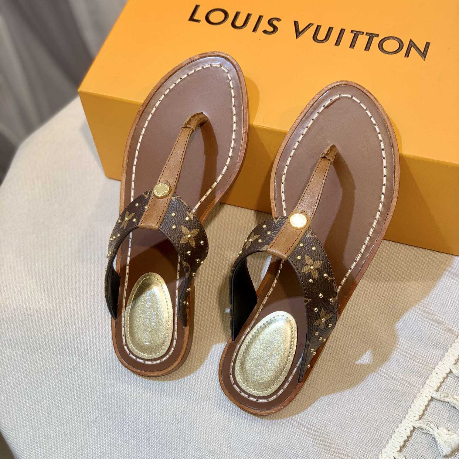 Louis Vuitton Sunny Flat Thong